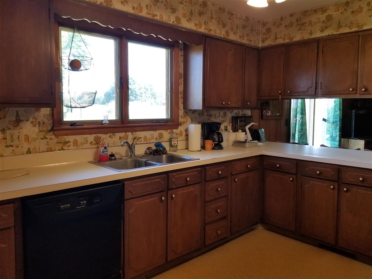 3661 Parmenter Road Durand, MI 48429 - Photo 9 of 21