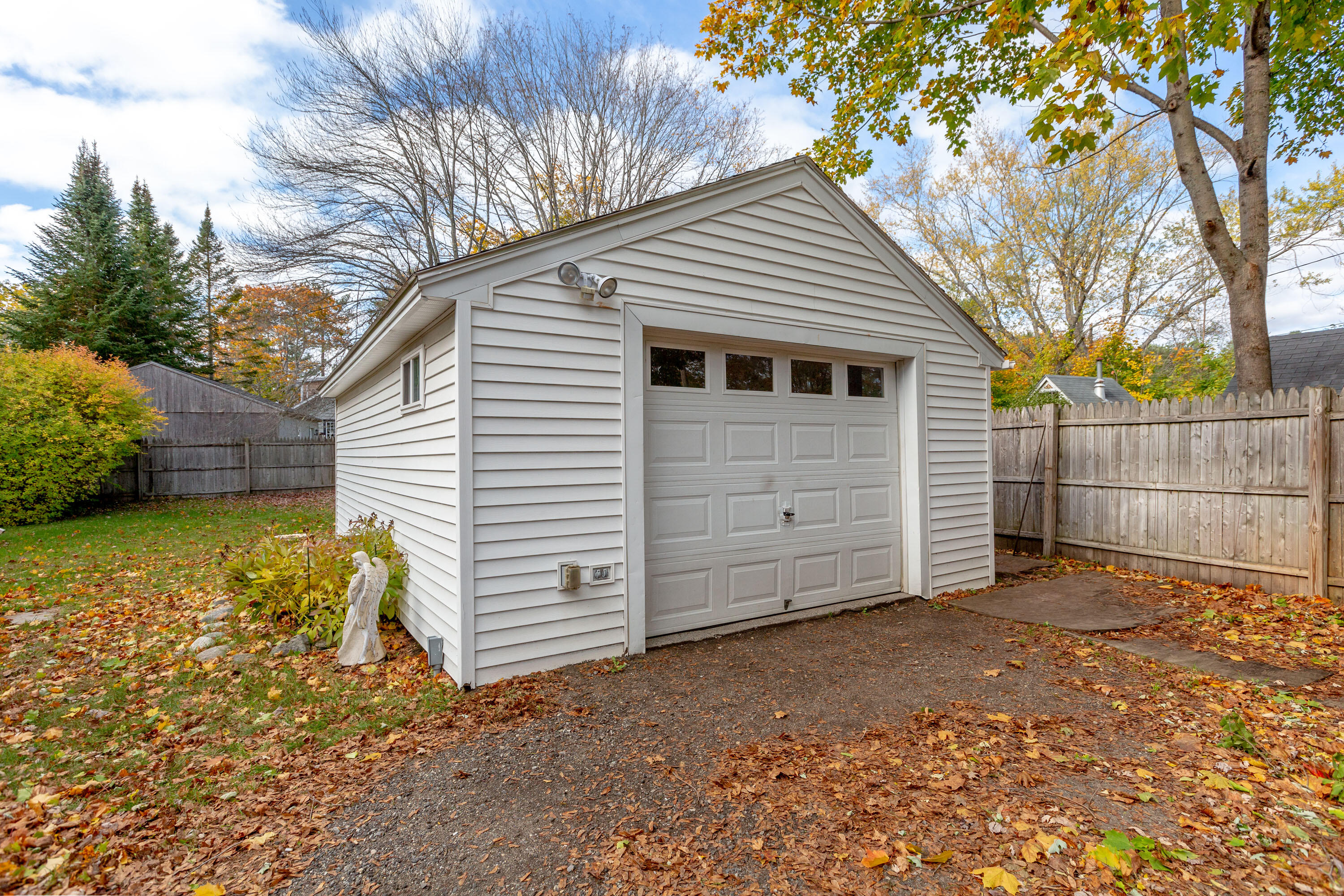 8 Garrison Street Brunswick, ME 04011 - Photo 53 of 55 Garrison_Domingos_53