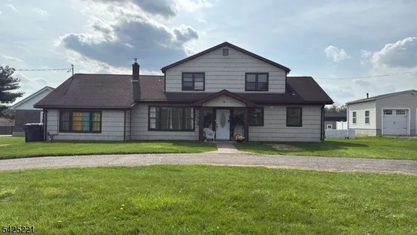 $450,000 | 1777 Springtown Road, Alpha, NJ 08865