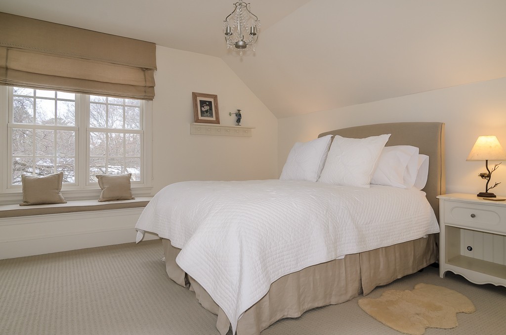 9 Mayo Road Wellesley, MA 02482 - Photo 26 of 30