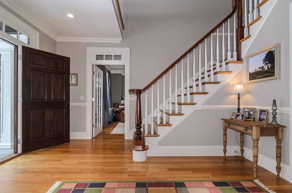 9 Mayo Road Wellesley, MA 02482 - Photo 6 of 30