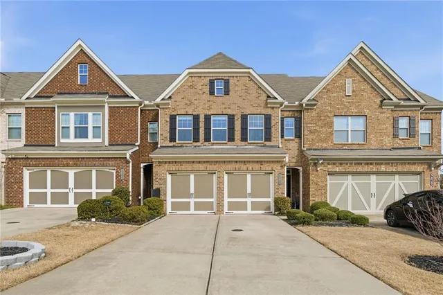 $530,000 | 1210 Hampton Oaks Drive, Alpharetta, GA 30004