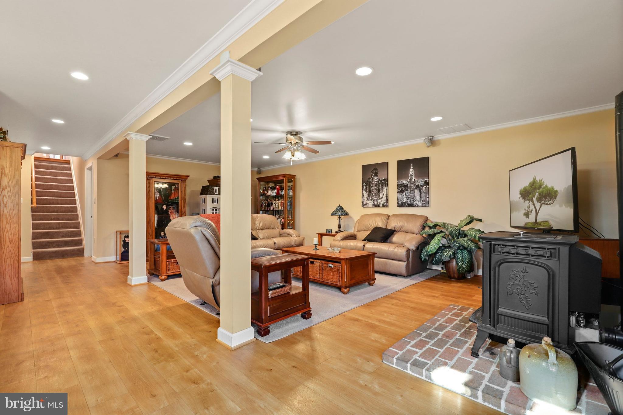 6111 Ravenwood Road Mount Airy, MD 21771 - Photo 18 of 41 Gallery Image 18