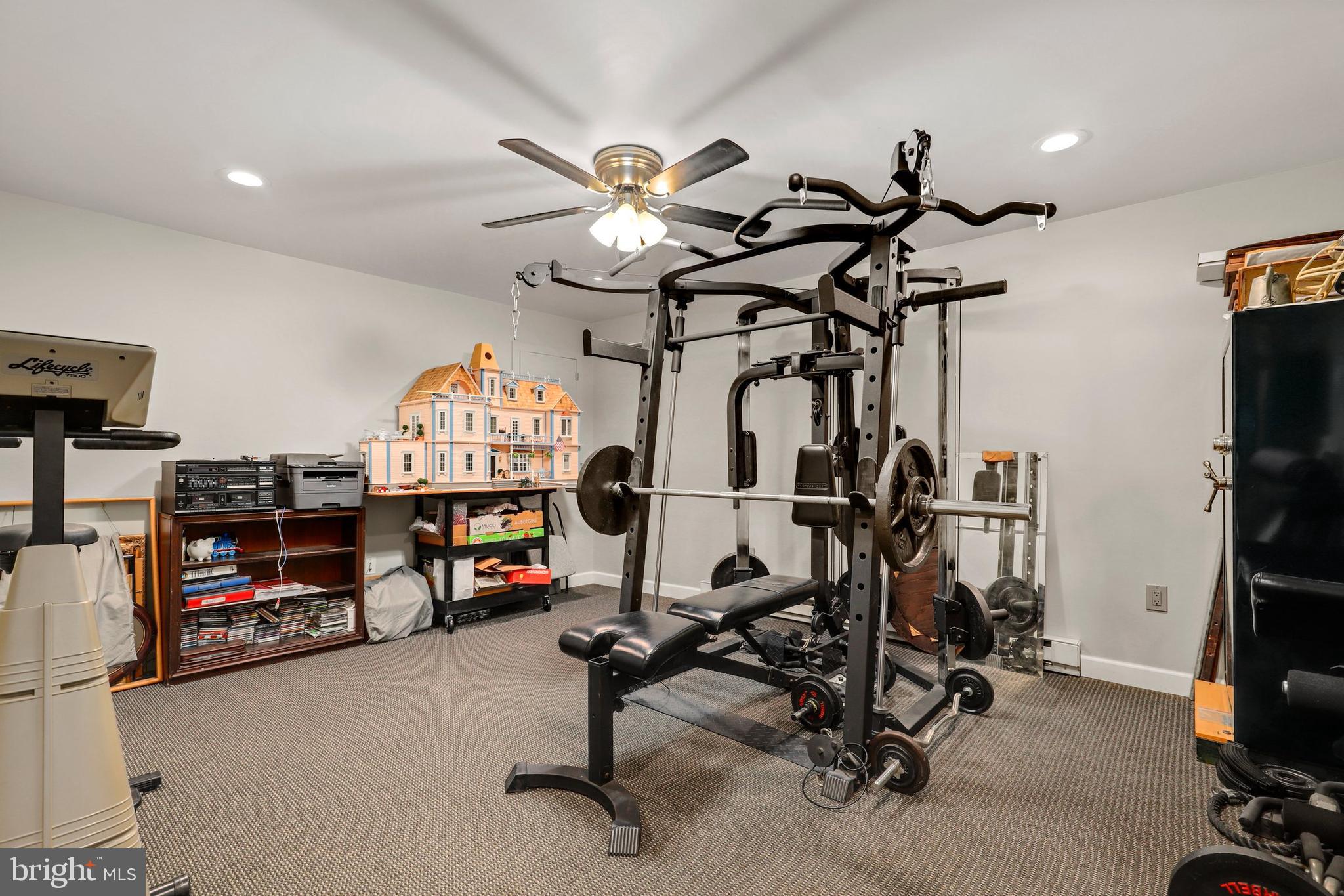 6111 Ravenwood Road Mount Airy, MD 21771 - Photo 28 of 41 Gallery Image 28