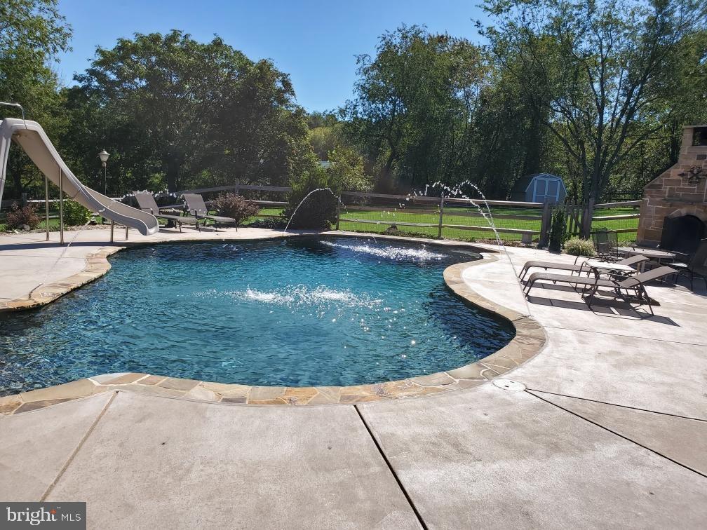 6111 Ravenwood Road Mount Airy, MD 21771 - Photo 41 of 41 Gallery Image 41