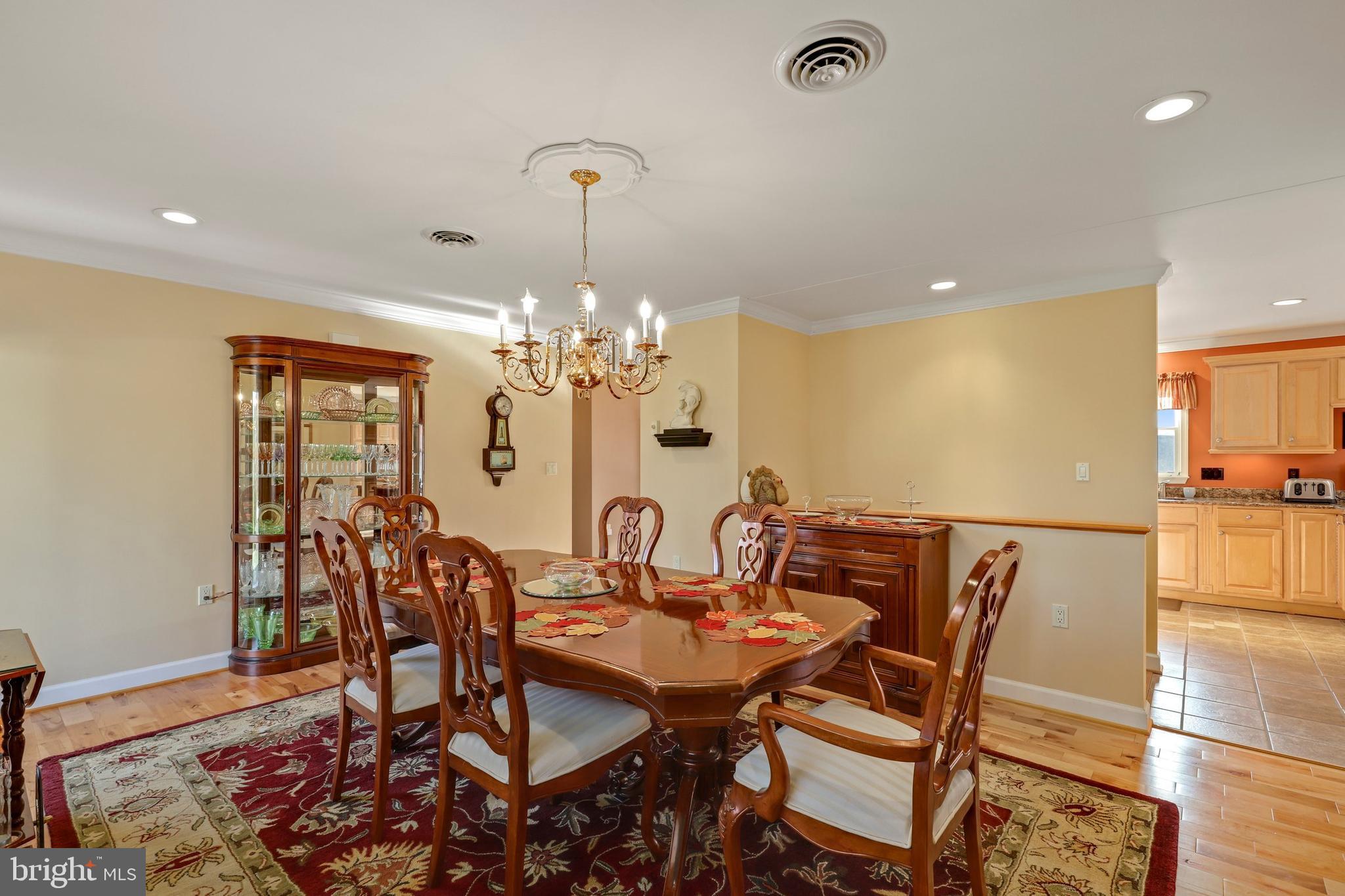 6111 Ravenwood Road Mount Airy, MD 21771 - Photo 8 of 41 Gallery Image 8