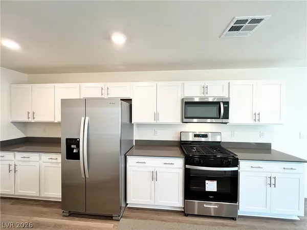$2,300 | 2625 Dahlia Fls Avenue, North Las Vegas, NV 89081