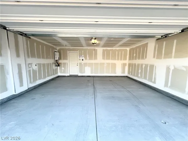 $2,300 | 2625 Dahlia Fls Avenue, North Las Vegas, NV 89081