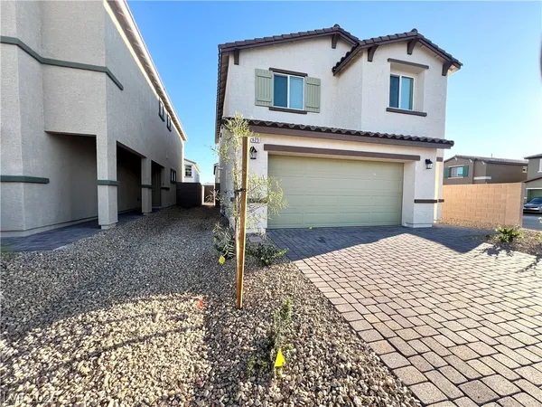 $2,300 | 2625 Dahlia Fls Avenue, North Las Vegas, NV 89081