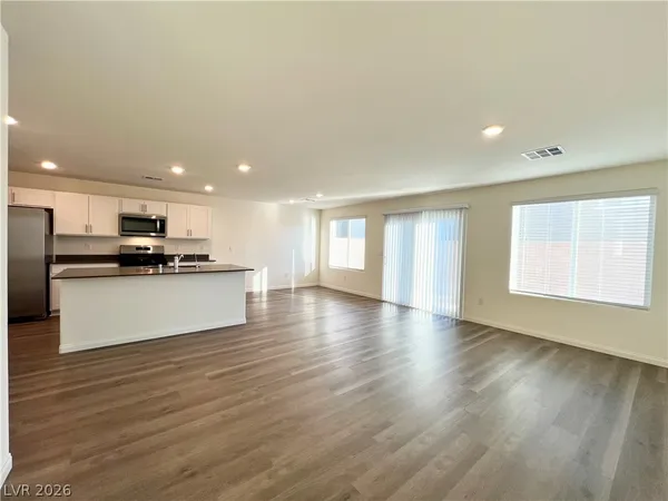 $2,300 | 2625 Dahlia Fls Avenue, North Las Vegas, NV 89081