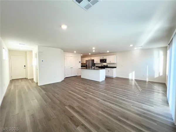 $2,300 | 2625 Dahlia Fls Avenue, North Las Vegas, NV 89081