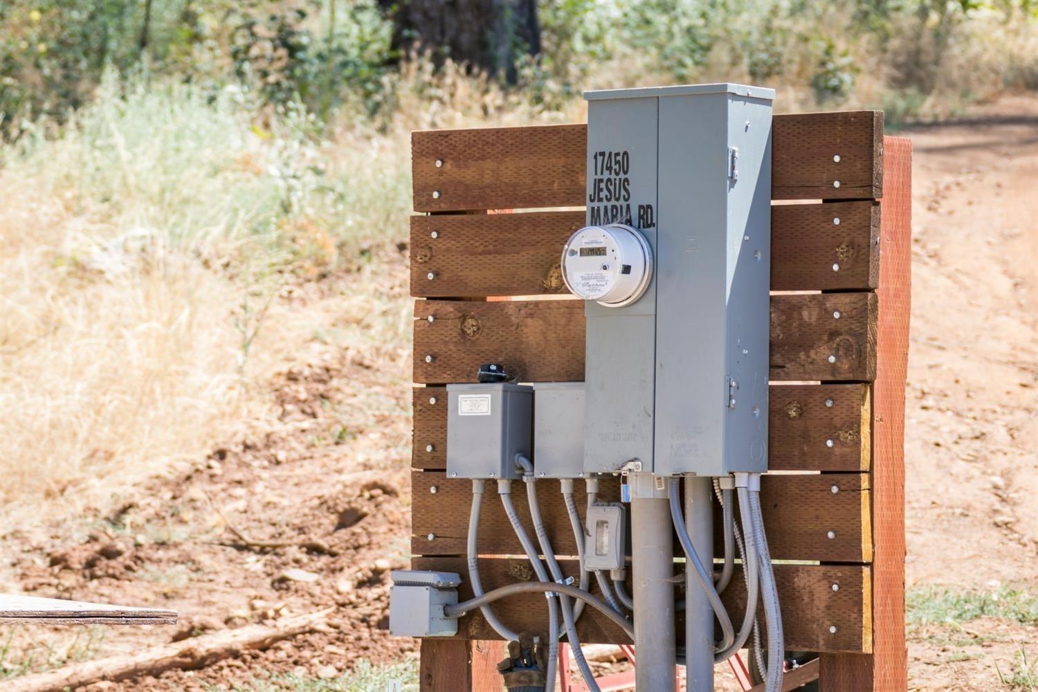 17450 Jesus Maria Road Mokelumne Hill, CA 95245 - Photo 9 of 18