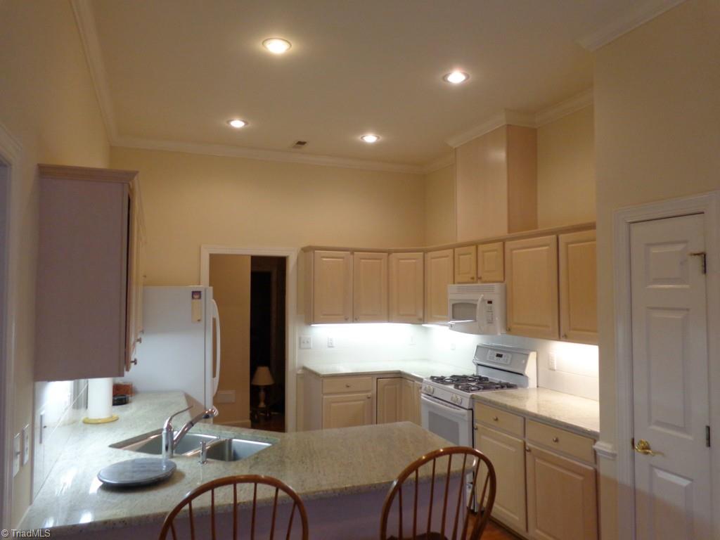 1264 Stadler Ridge Road Winston-Salem, NC 27106 - Photo 8 of 15 Gallery Image 8