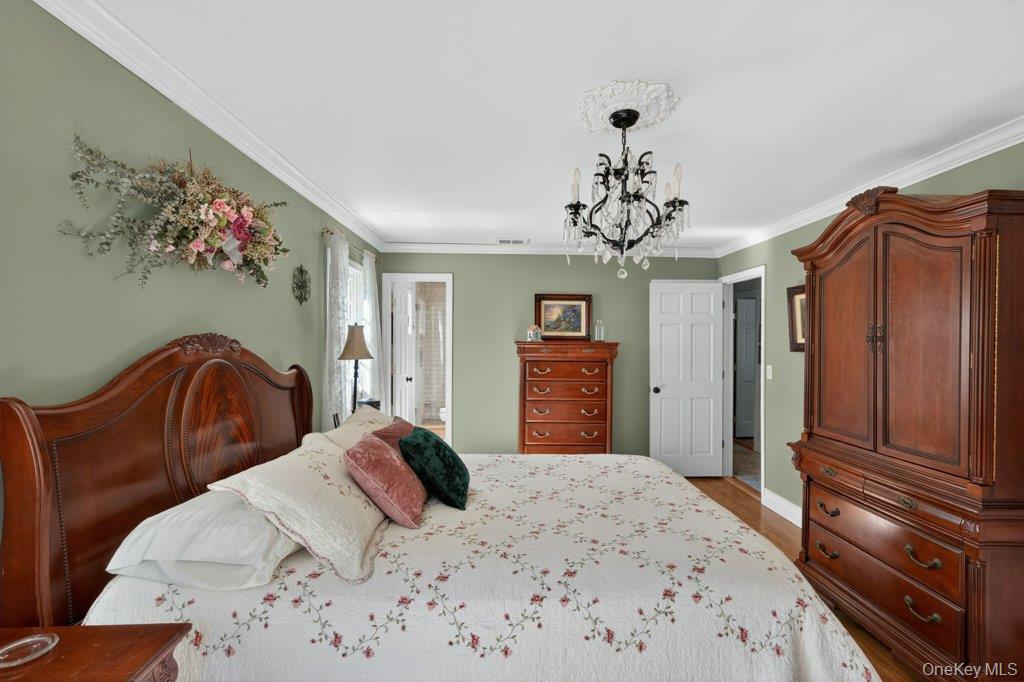 3 Orchard Road East Patchogue, NY 11772 - Photo 21 of 41