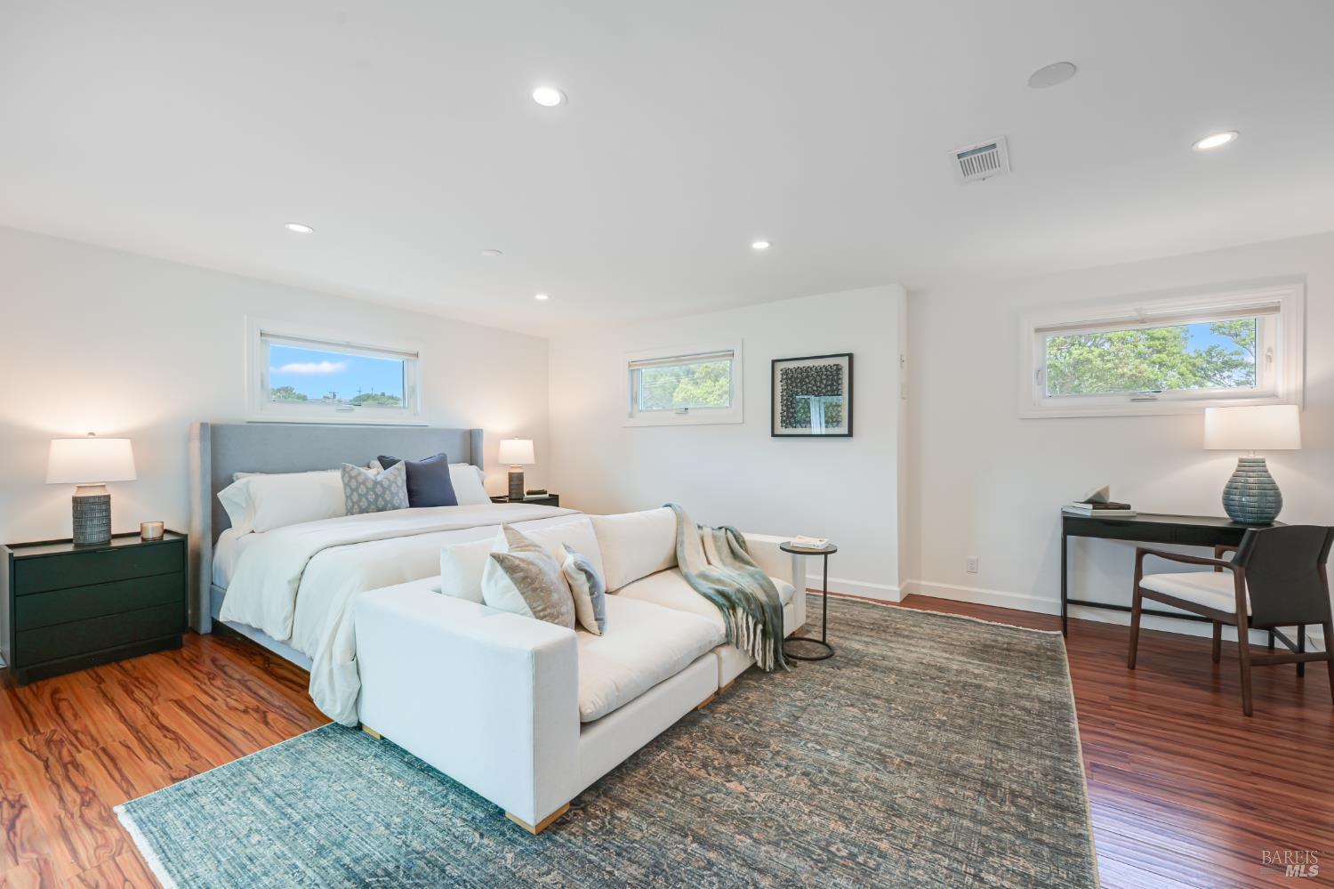 16 Wallace Way San Rafael, CA 94903 - Photo 18 of 44 a bed room with bed and a chair