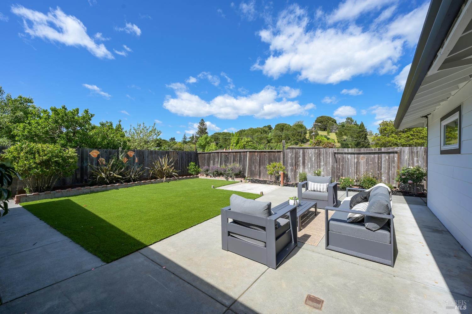 16 Wallace Way San Rafael, CA 94903 - Photo 34 of 44 a view of a couches in patio of back yard