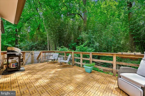 $1,150,000 | 10700 Keswick Street, Garrett Park, MD 20896