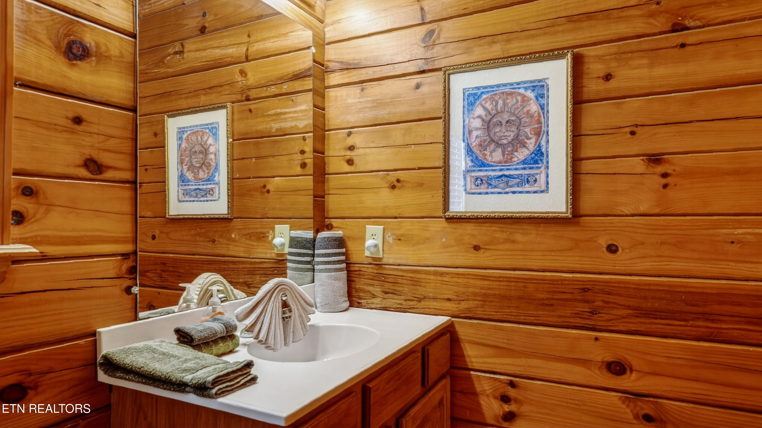 1629 Pinewood Way Sevierville, TN 37862 - Photo 16 of 24 New Direction Real estate -1629 Pinewood