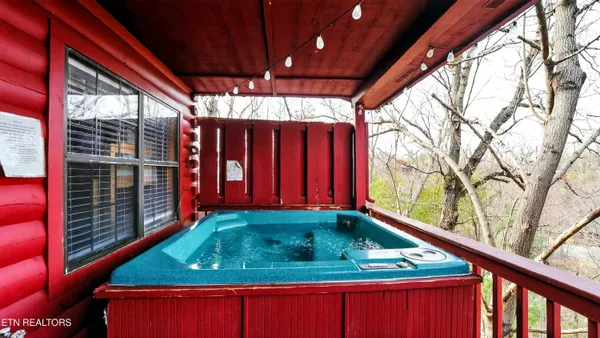 $446,752 | 1629 Pinewood Way, Sevierville, TN 37862