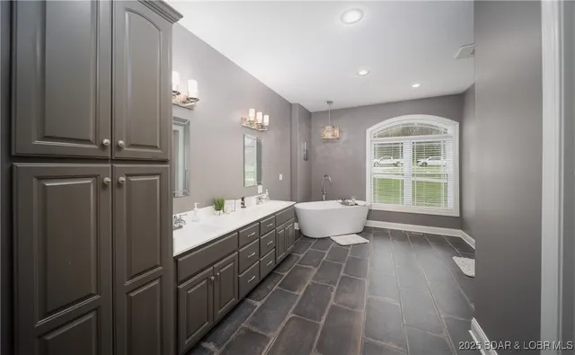 $950,000 | 17430 Highway Ac Lincoln Mo 65338, Warsaw, MO 65355