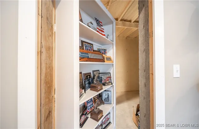 $950,000 | 17430 Highway Ac Lincoln Mo 65338, Warsaw, MO 65355