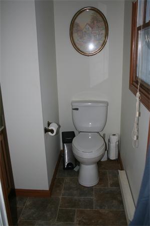 108 Ludlow Road Chicopee, MA 01022 - Photo 12 of 29 Gallery Image 12