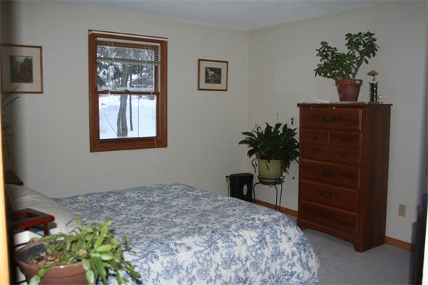 108 Ludlow Road Chicopee, MA 01022 - Photo 13 of 29 Gallery Image 13