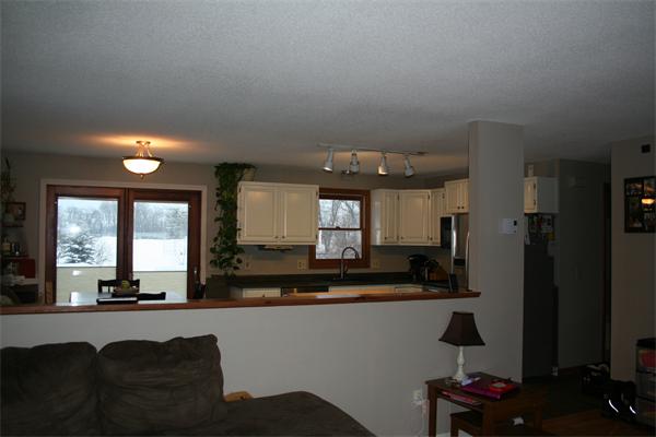 108 Ludlow Road Chicopee, MA 01022 - Photo 8 of 29 Gallery Image 8