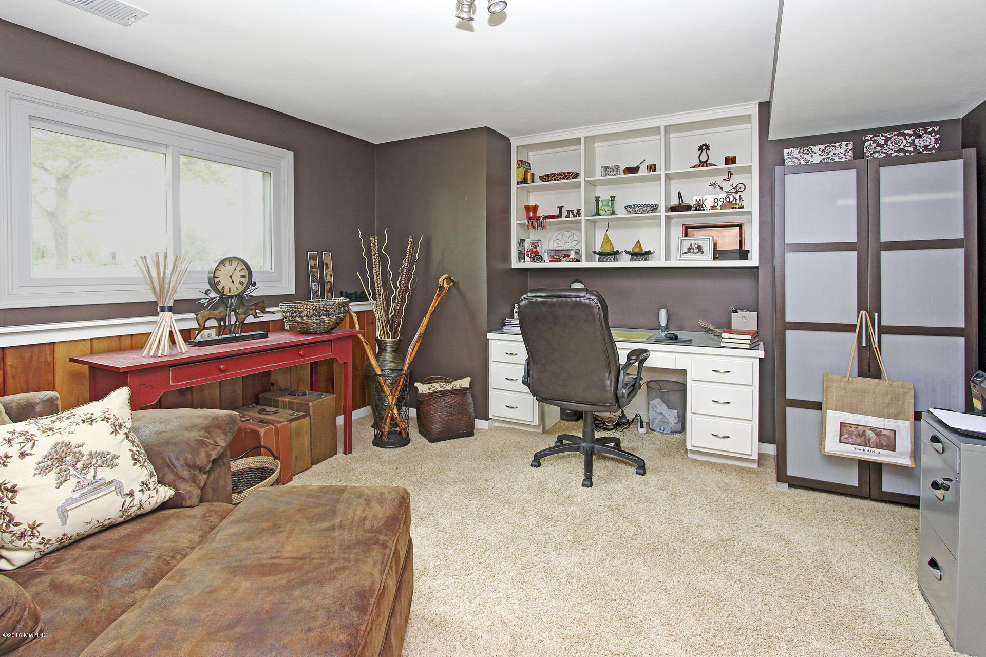 1209 Wellington Road Holland, MI 49423 - Photo 19 of 32 IMG_9469_70_71