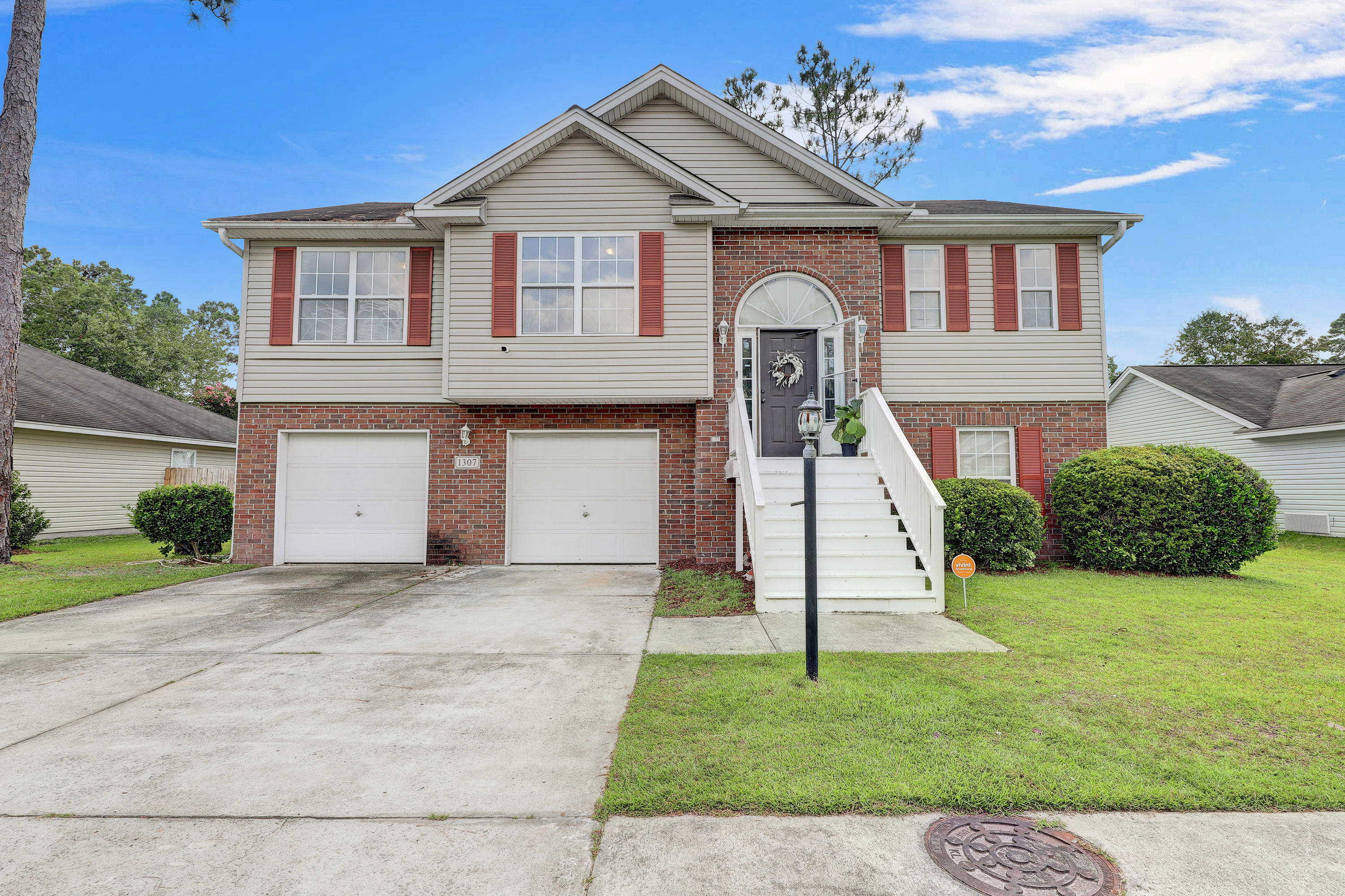 1307 Lantern Road Summerville, SC 29486 - Photo 1 of 22 IMG_3436_37_38_39_40_41