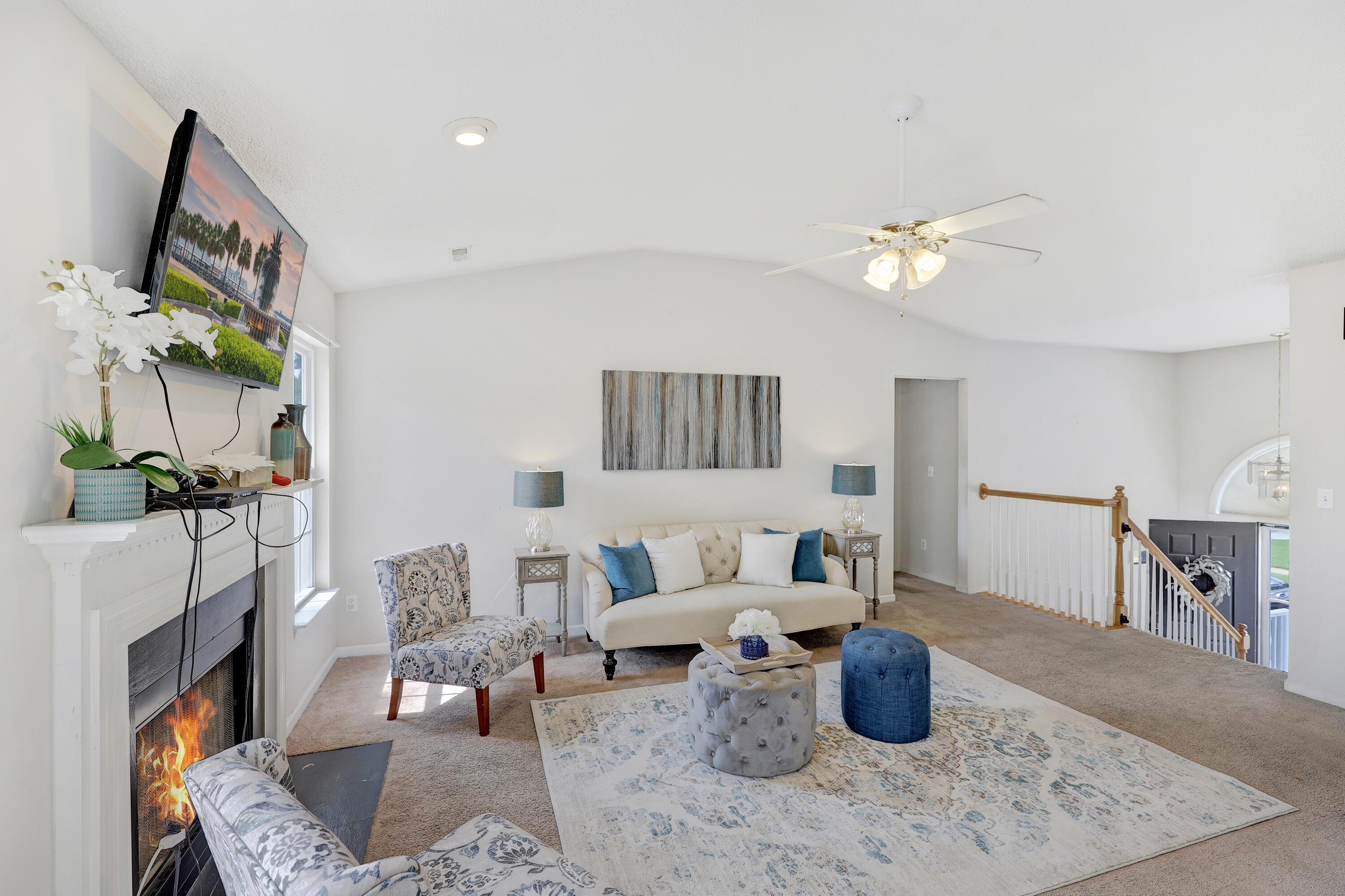 1307 Lantern Road Summerville, SC 29486 - Photo 3 of 22 IMG_3261_2_3_4_5_6