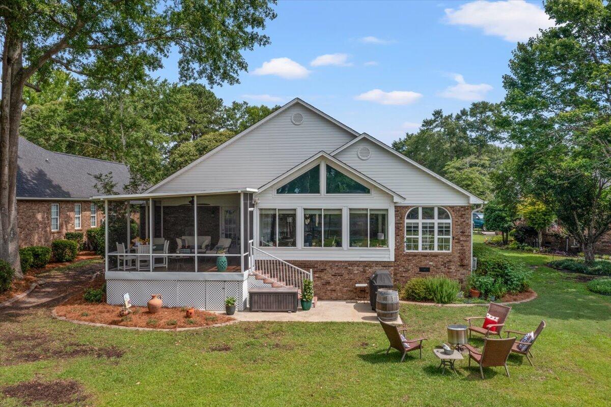213 Ridge Lake Drive Manning, SC 29102 - Photo 4 of 38