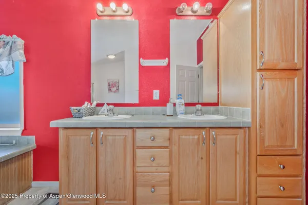 $449,000 | 34483 North Highway 13, Craig, CO 81625