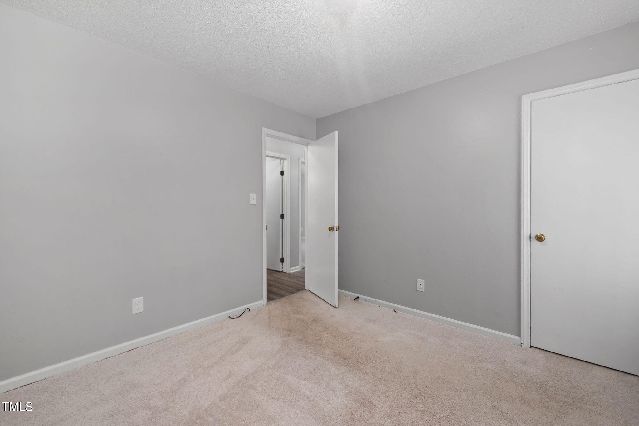 1619 Roanoke Street Raleigh, NC 27606 - Photo 17 of 30 11-web-or-mls-1619-roanoke-st