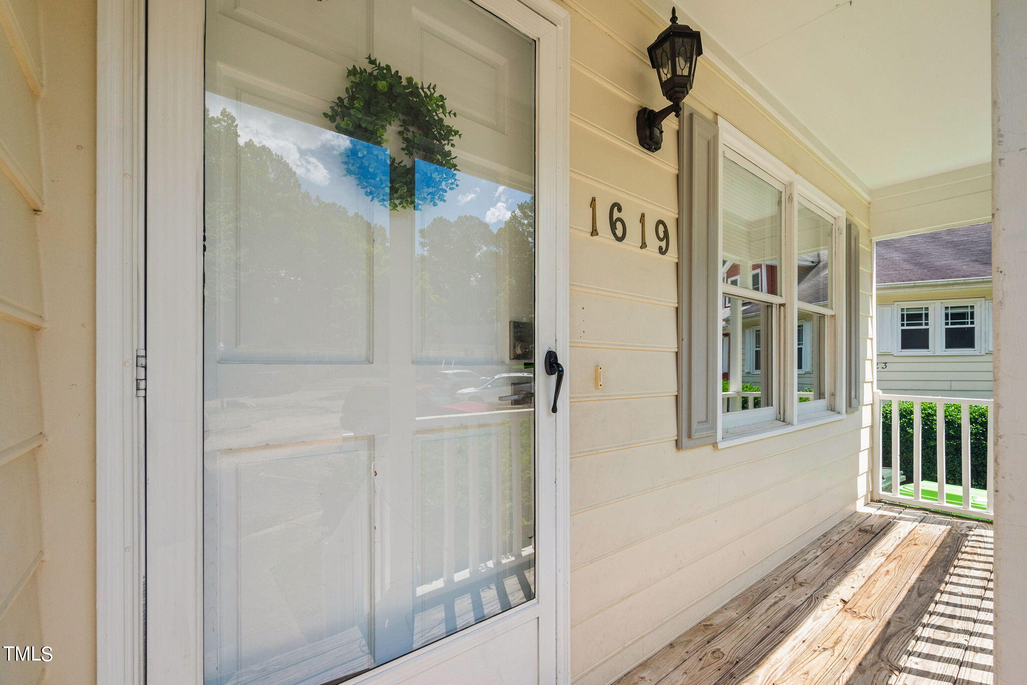 1619 Roanoke Street Raleigh, NC 27606 - Photo 6 of 30 23-web-or-mls-1619-roanoke-st