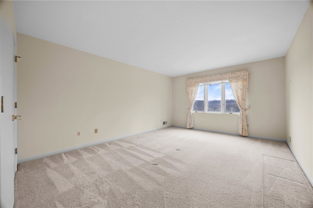 23 Sky Ridge Drive Penfield, NY 14625 - Photo 25 of 47