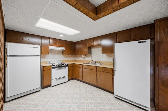 $329,900 | 23 Sky Ridge Drive, Penfield, NY 14625