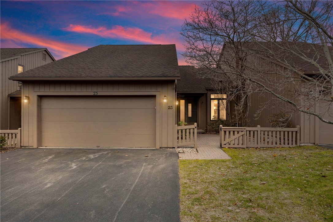 23 Sky Ridge Drive Penfield, NY 14625 - Photo 4 of 47