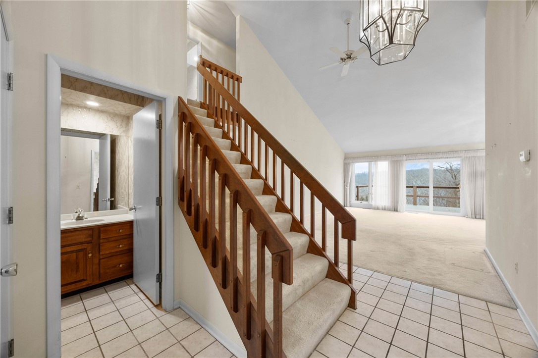 23 Sky Ridge Drive Penfield, NY 14625 - Photo 5 of 47