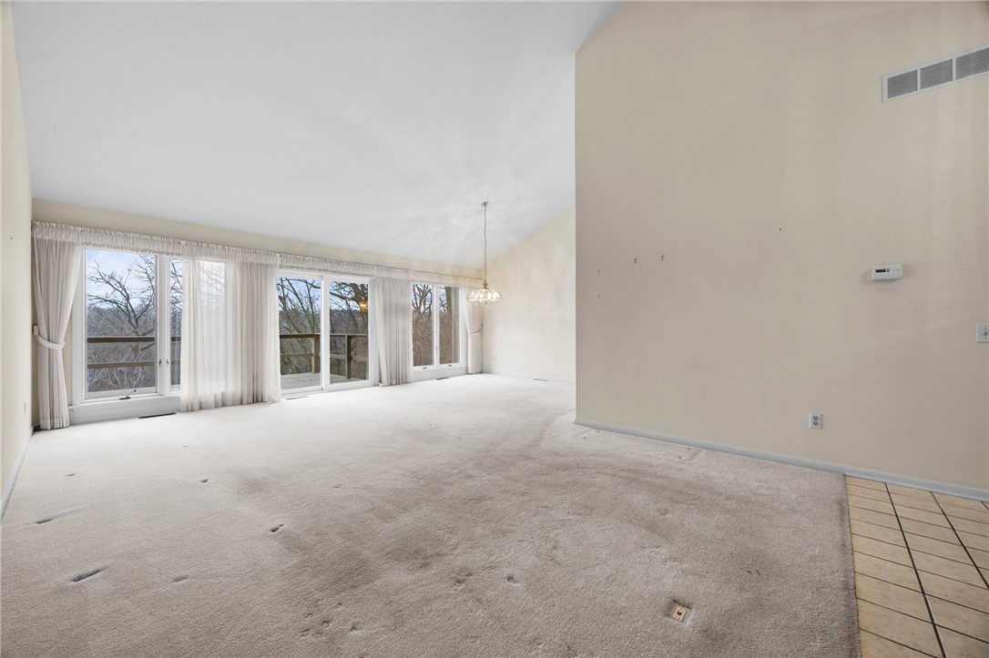 23 Sky Ridge Drive Penfield, NY 14625 - Photo 10 of 47