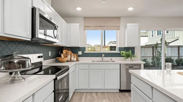 $559,490 | 8080 Whippersnapper Way, Roseville, CA 95747