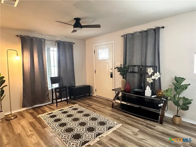 $1,550 | 511 McKie Street, San Marcos, TX 78666