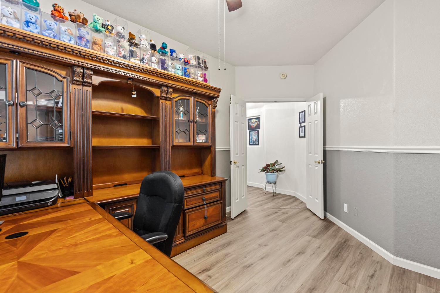 1090 Portola Valley Road Yuba City, CA 95993 - Photo 7 of 42 a room with gym equipment and wooden floor