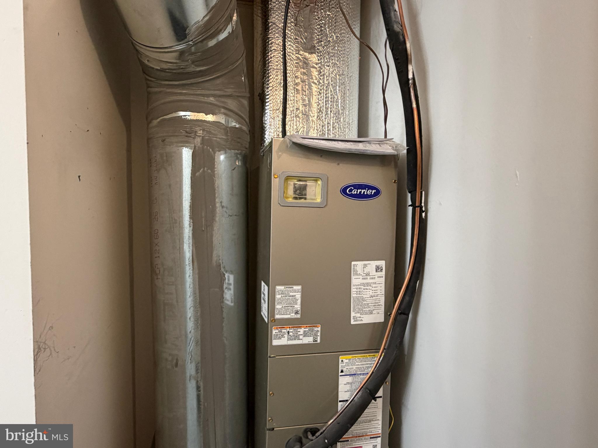 1727 Dallas Street, Unit 2 Philadelphia, PA 19126 - Photo 10 of 15 a view of a hallway with elevator