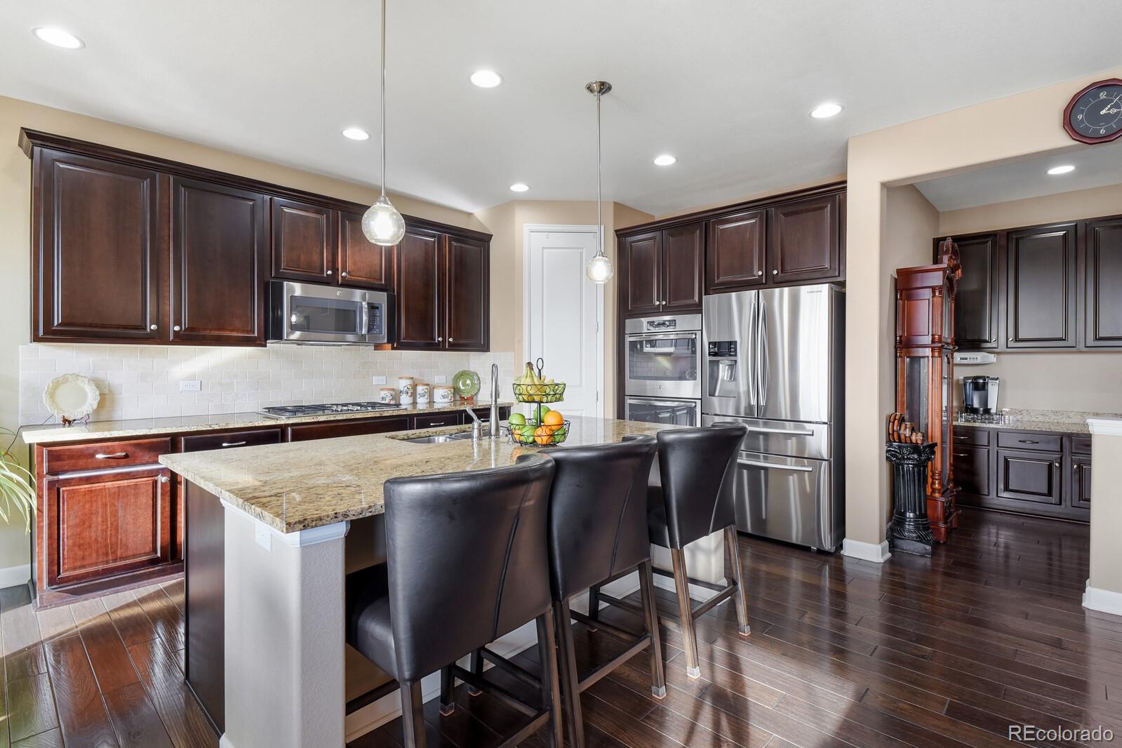 4849 South Riviera Way Aurora, CO 80015 - Photo 14 of 39