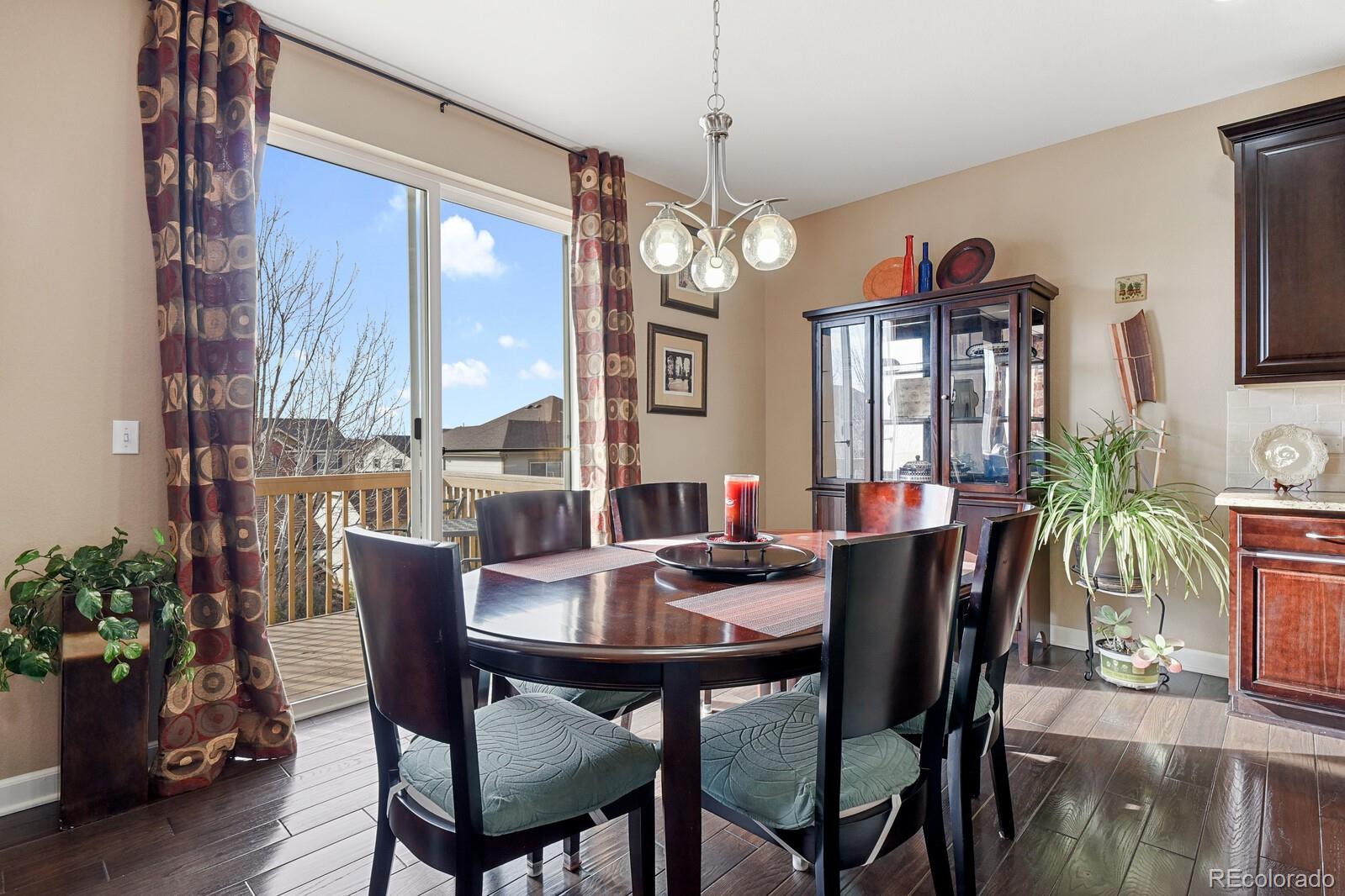 4849 South Riviera Way Aurora, CO 80015 - Photo 9 of 39