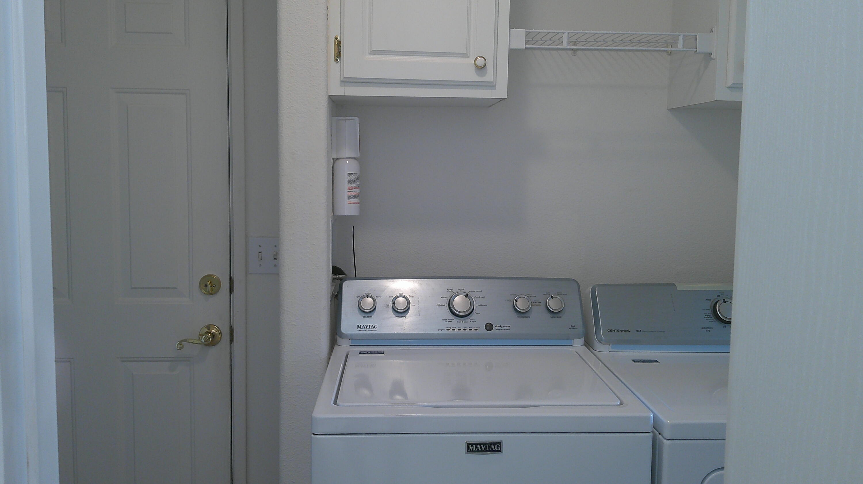 4570 Hickory Trail, Unit LOS ROBLES Redding, CA 96003 - Photo 17 of 62 DSCF0017