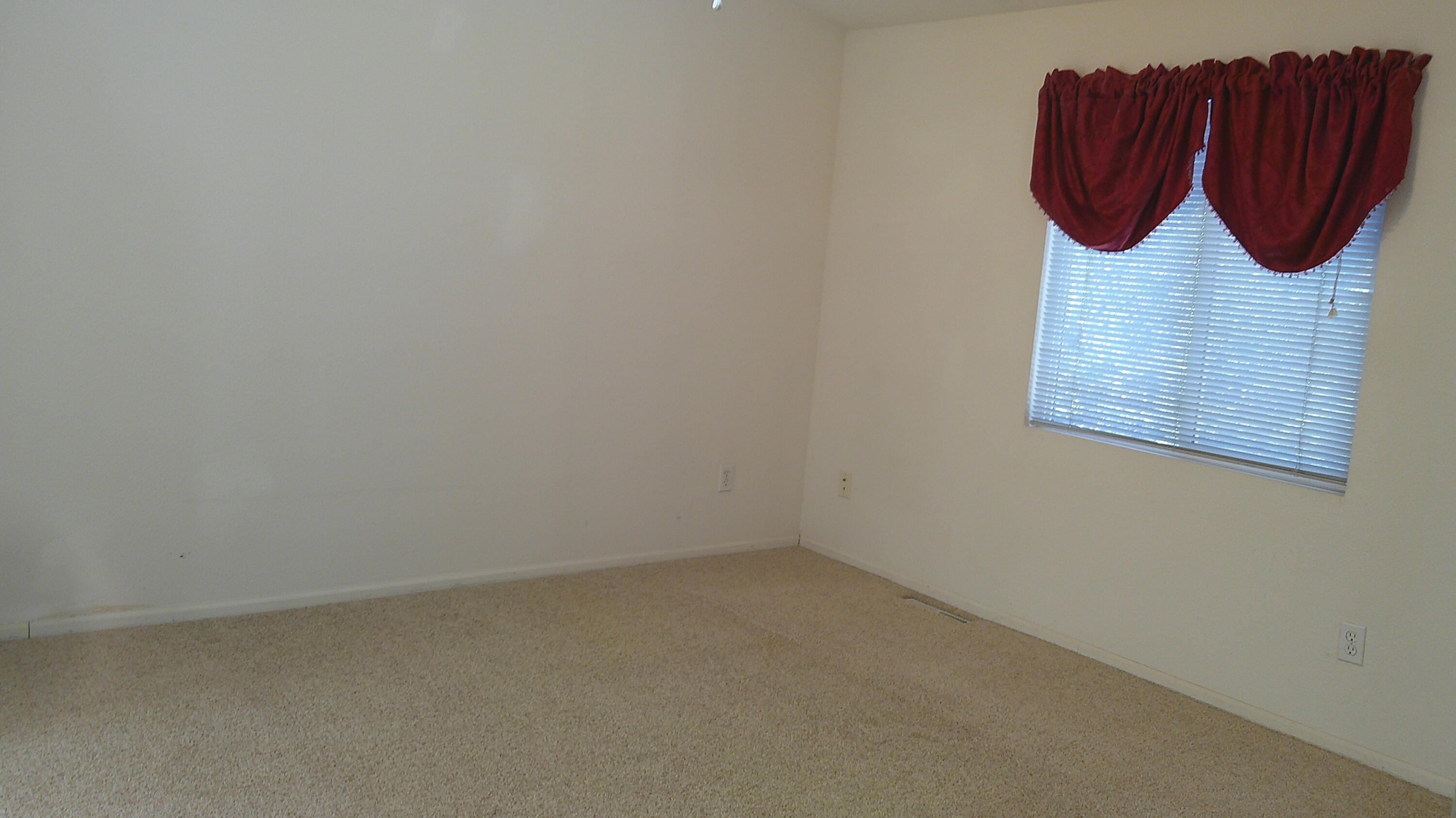 4570 Hickory Trail, Unit LOS ROBLES Redding, CA 96003 - Photo 21 of 62 DSCF0021