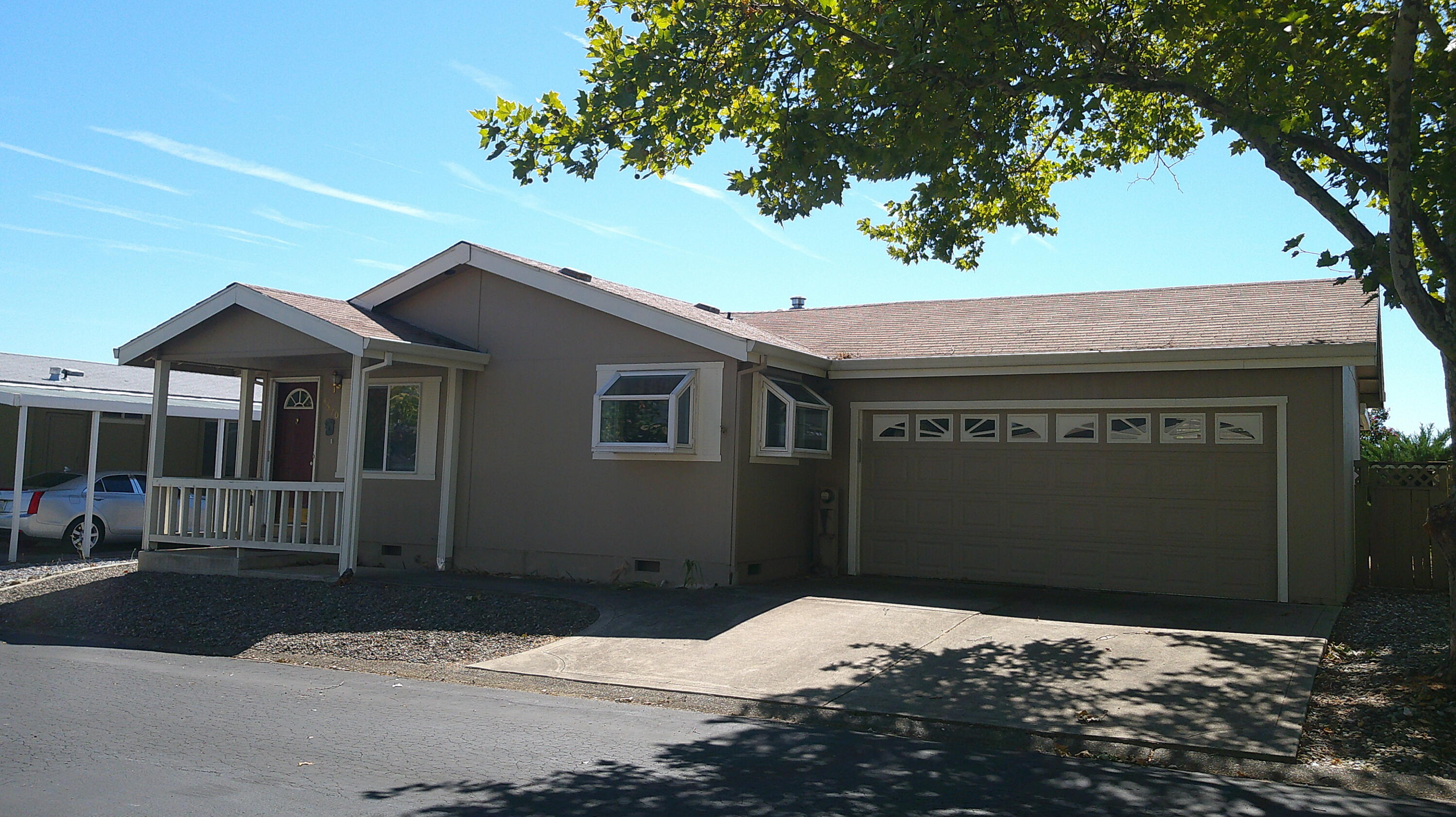 4570 Hickory Trail, Unit LOS ROBLES Redding, CA 96003 - Photo 7 of 62 DSCF0007