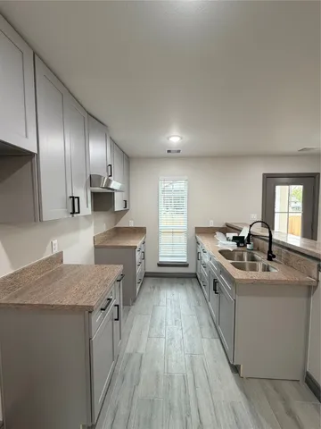 $1,950 | 5400 Pine Avenue, Pasadena, TX 77503